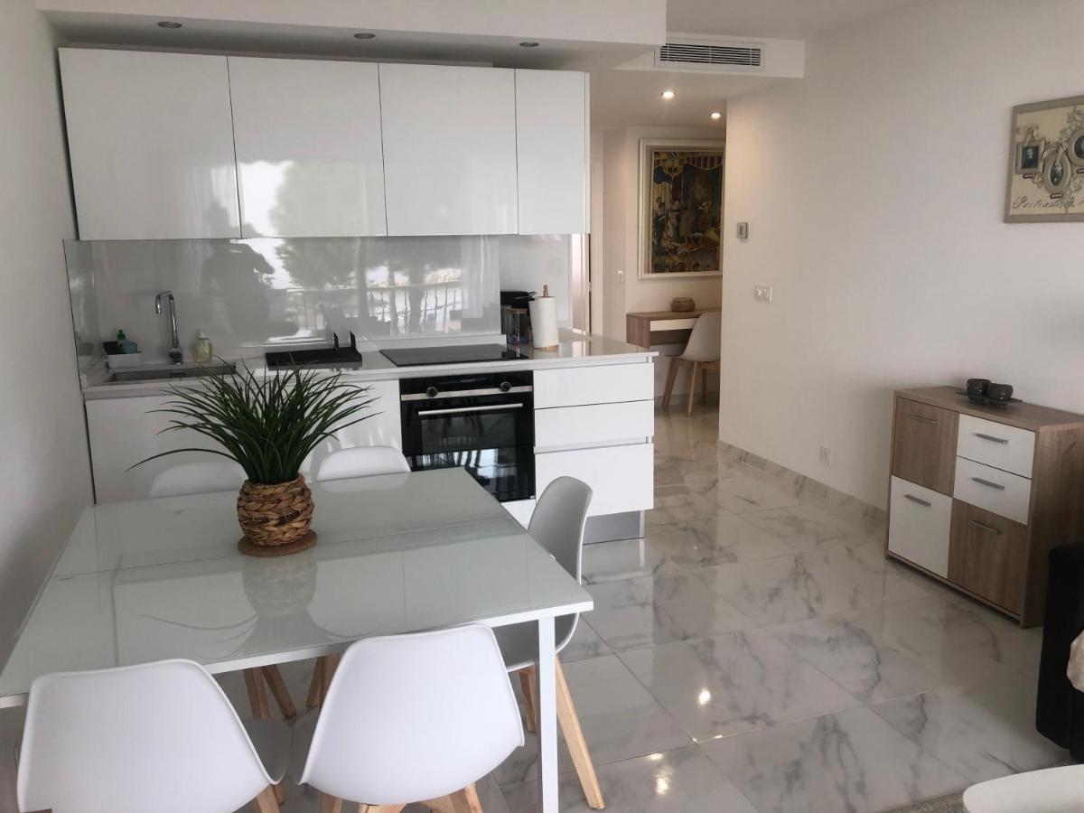 Front De Mer,Plage, Piscine, Parking كانيو سور مير المظهر الخارجي الصورة
