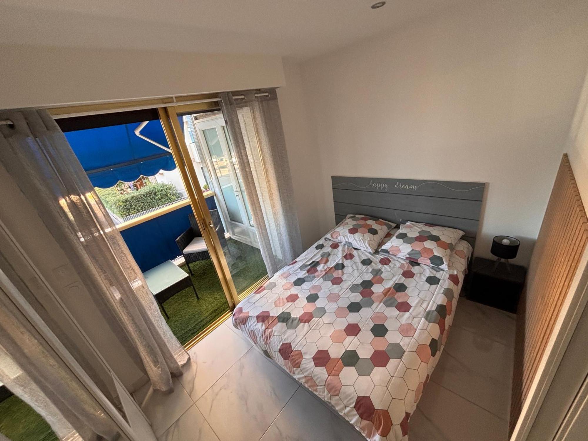 Front De Mer,Plage, Piscine, Parking كانيو سور مير المظهر الخارجي الصورة