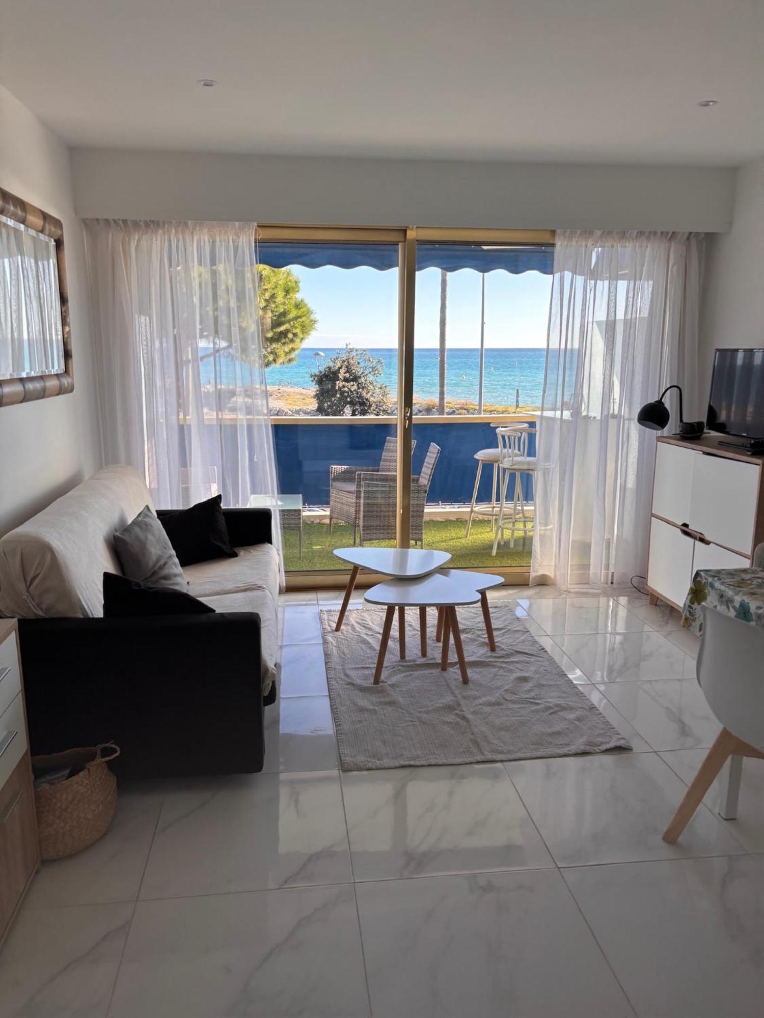 Front De Mer,Plage, Piscine, Parking كانيو سور مير المظهر الخارجي الصورة