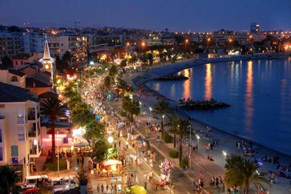 Front De Mer,Plage, Piscine, Parking كانيو سور مير المظهر الخارجي الصورة